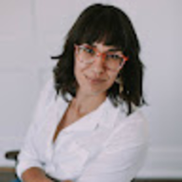 Meet your Posher, Tiffani - Picture 1 of 1